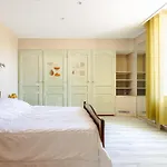 Holiday home L' Aixoise Romegoux