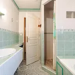 L' Aixoise Holiday home Romegoux