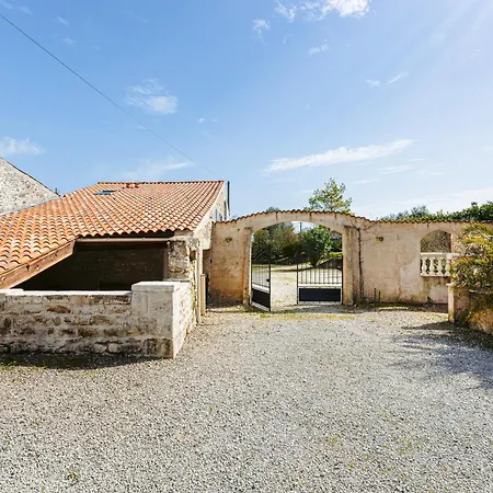 L' Aixoise Holiday home